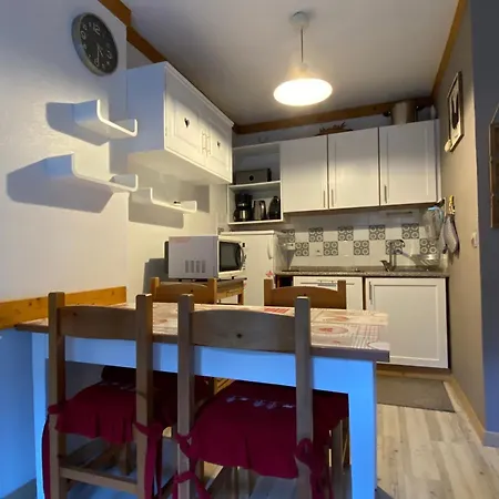 Apartment 3 Pieces 6 Personnes, Acces Direct Pistes, Proche Telecabine Et Commerces - Fr-1-265-198 *